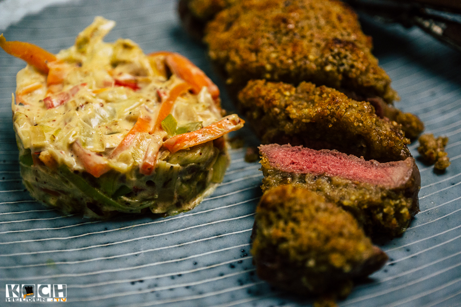 Rumpsteak auf Lauch-Karotten-Gemüse