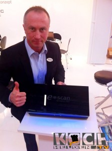 Rainer Goytia am E-scan Stand