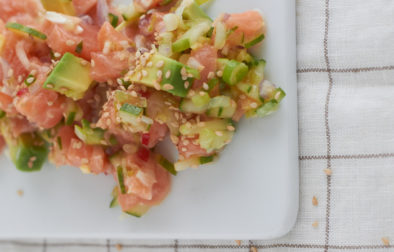 avocadolachssalat-gastpost-tastesheriffweb