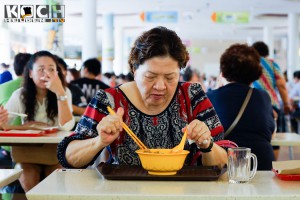 People in Singapore - www.kochhelden.tv