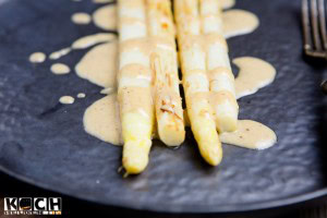 Spargel Sous Vide - www.kochhelden.tv