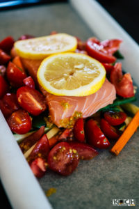 Lachs-Gemuese-Pakete - www.kochhelden.tv