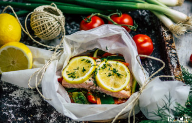 Lachs-Gemuese-Pakete - www.kochhelden.tv