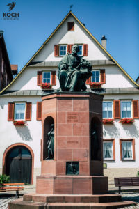 Kepler Denkmal Weil der Stadt - www.kochhelden.tv