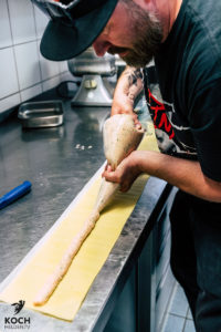 Maultaschen machen - www.kochhelden.tv