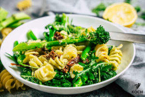 Brokkoli_Pasta_vegane_Cashewsauce - www.kochhelden.tv
