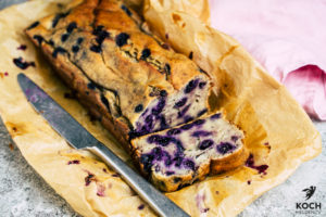 Blaubeer-Bananenbrot - www.kochhelden.tv