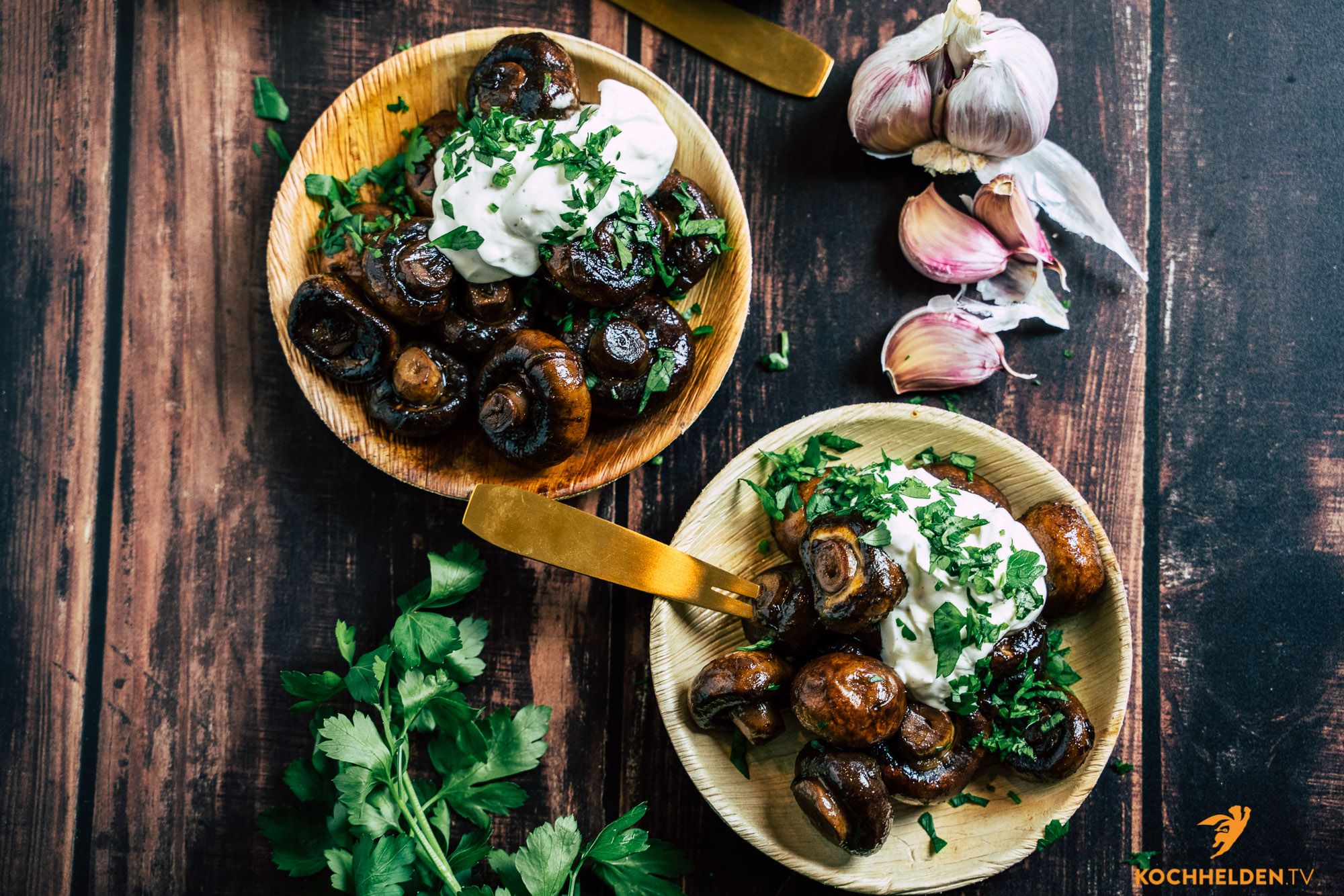 Champignons mit Kräutersauce - www.kochhelden.tv